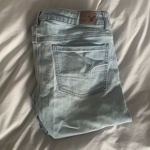 American eagle light wash jeggings